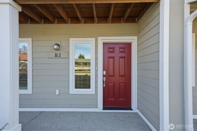 9811 31st Avenue SE #B2, Everett, WA 98208 - Photo 2