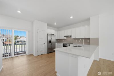 9811 31st Avenue SE #B2, Everett, WA 98208 - Photo 5