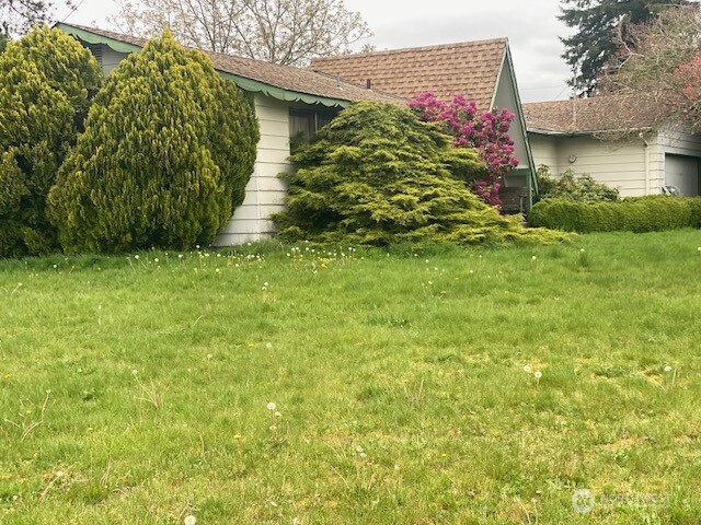 2633 Cascade Avenue , Enumclaw, WA 98022