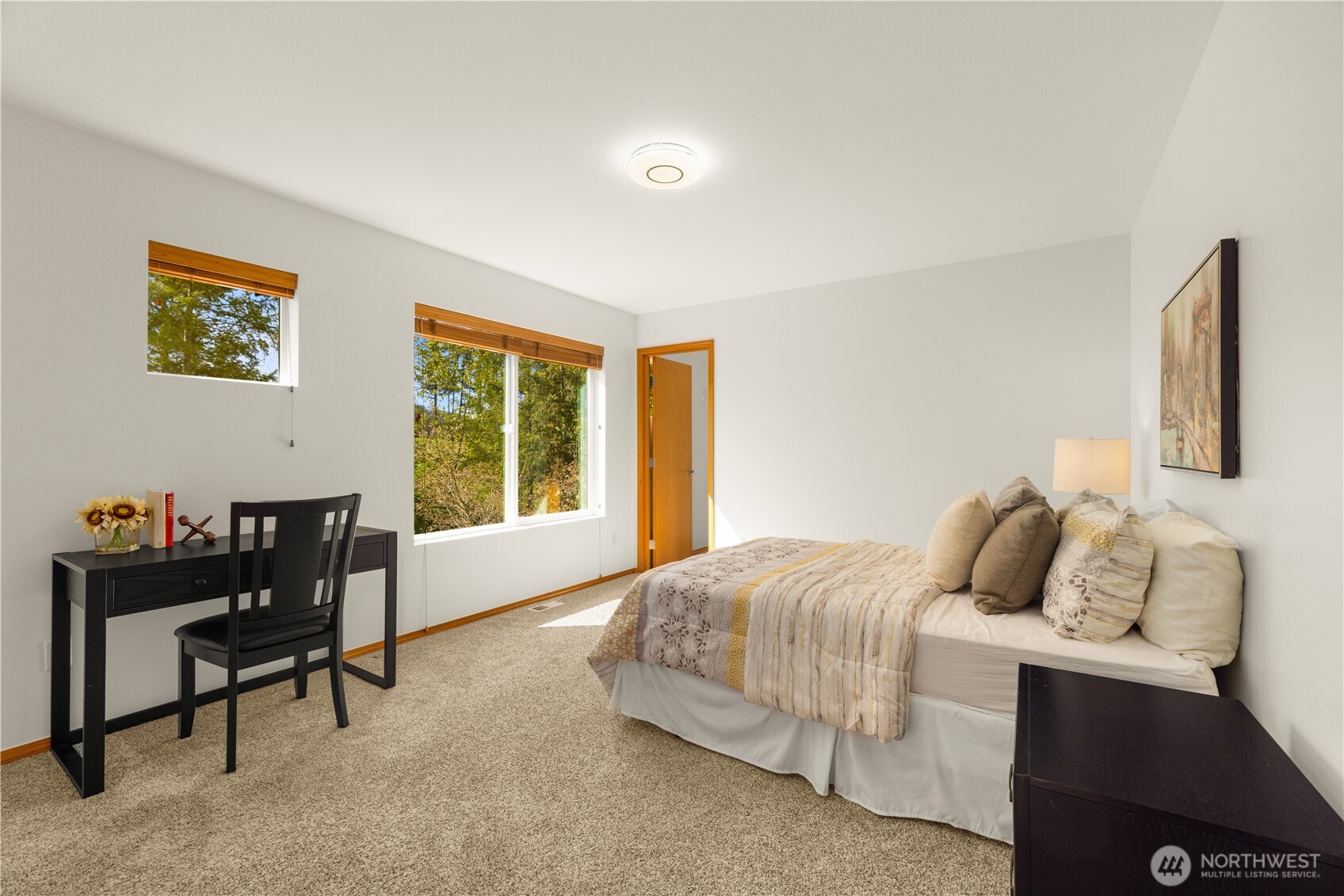 7018 Allman Avenue SE, Snoqualmie, WA 98065