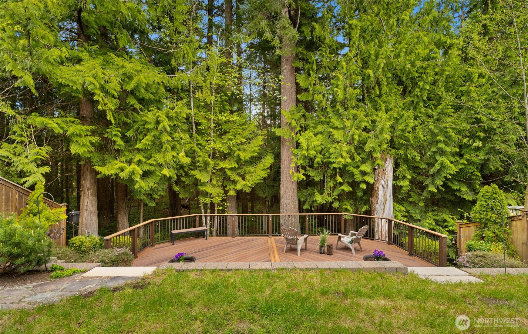 7018 Allman Avenue SE, Snoqualmie, WA 98065