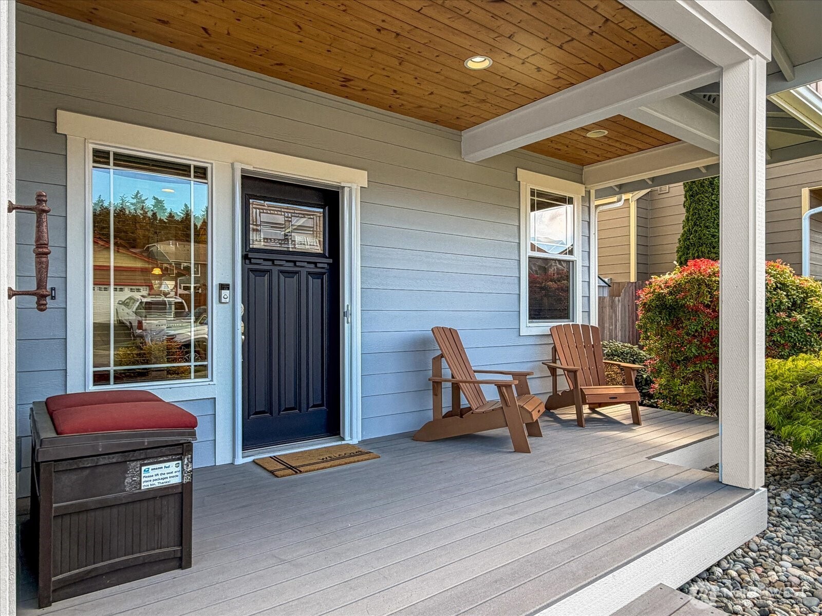 1630 SW Carnegie Street , Oak Harbor, WA 98277