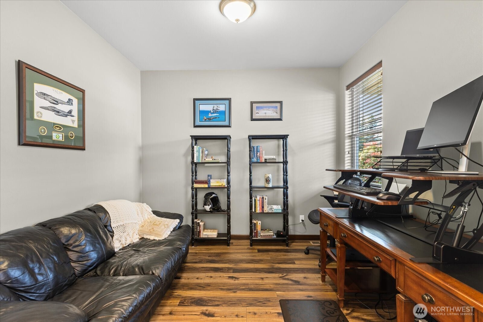 1630 SW Carnegie Street , Oak Harbor, WA 98277