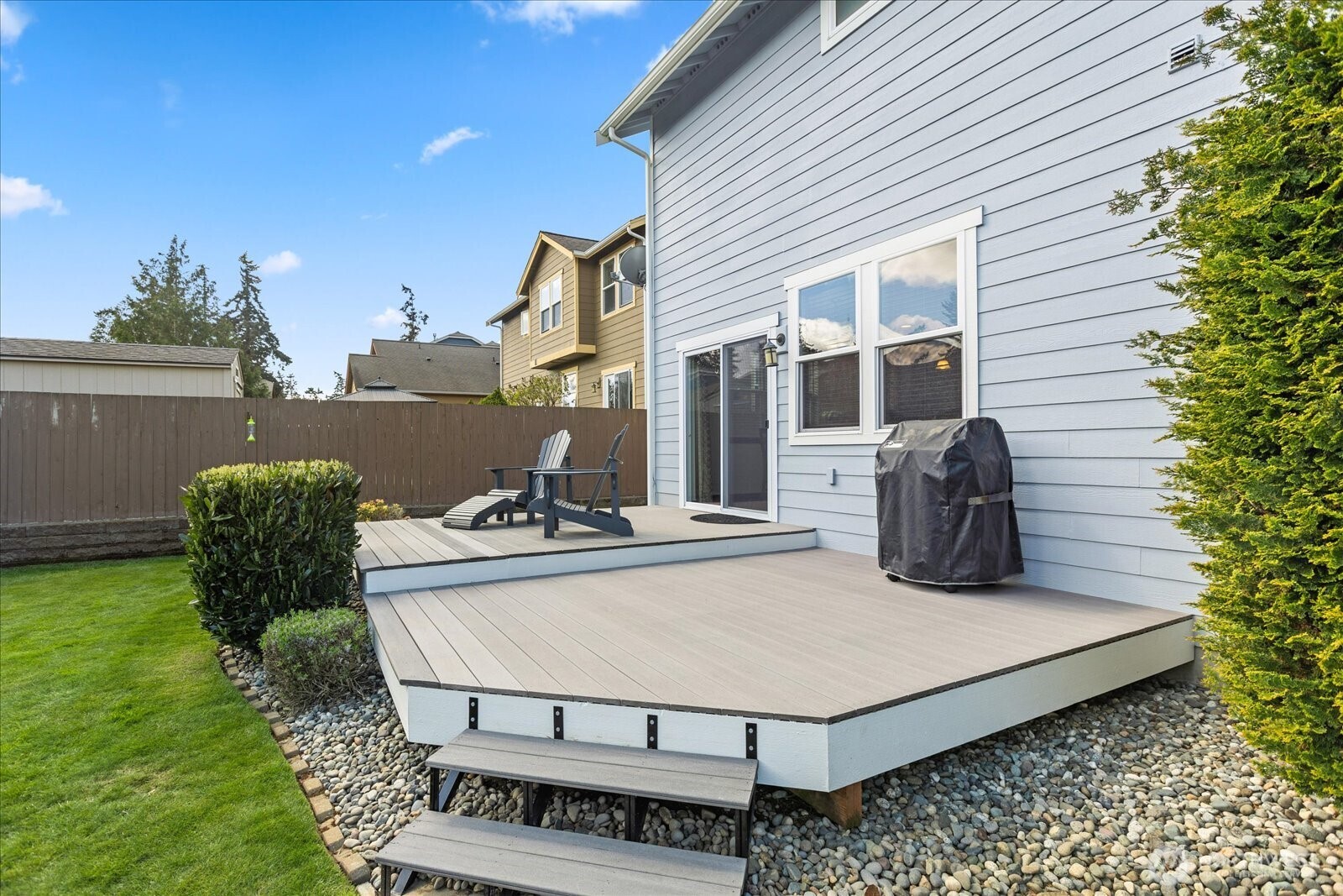 1630 SW Carnegie Street , Oak Harbor, WA 98277