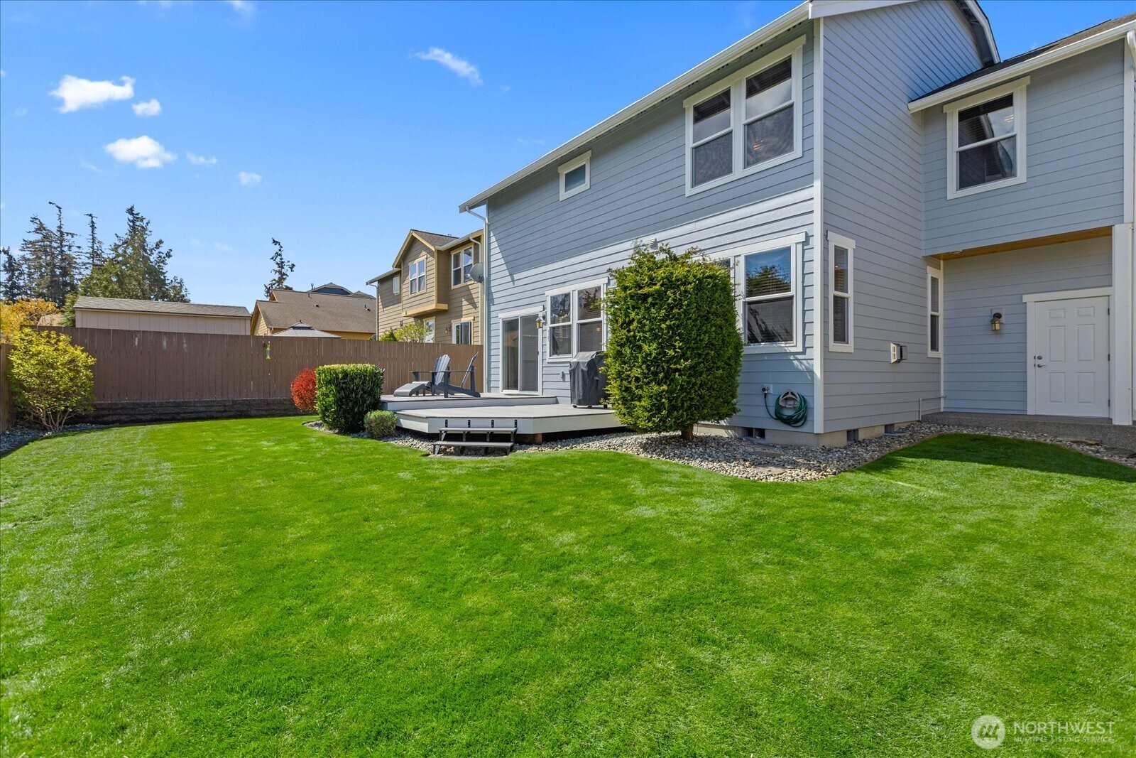 1630 SW Carnegie Street , Oak Harbor, WA 98277