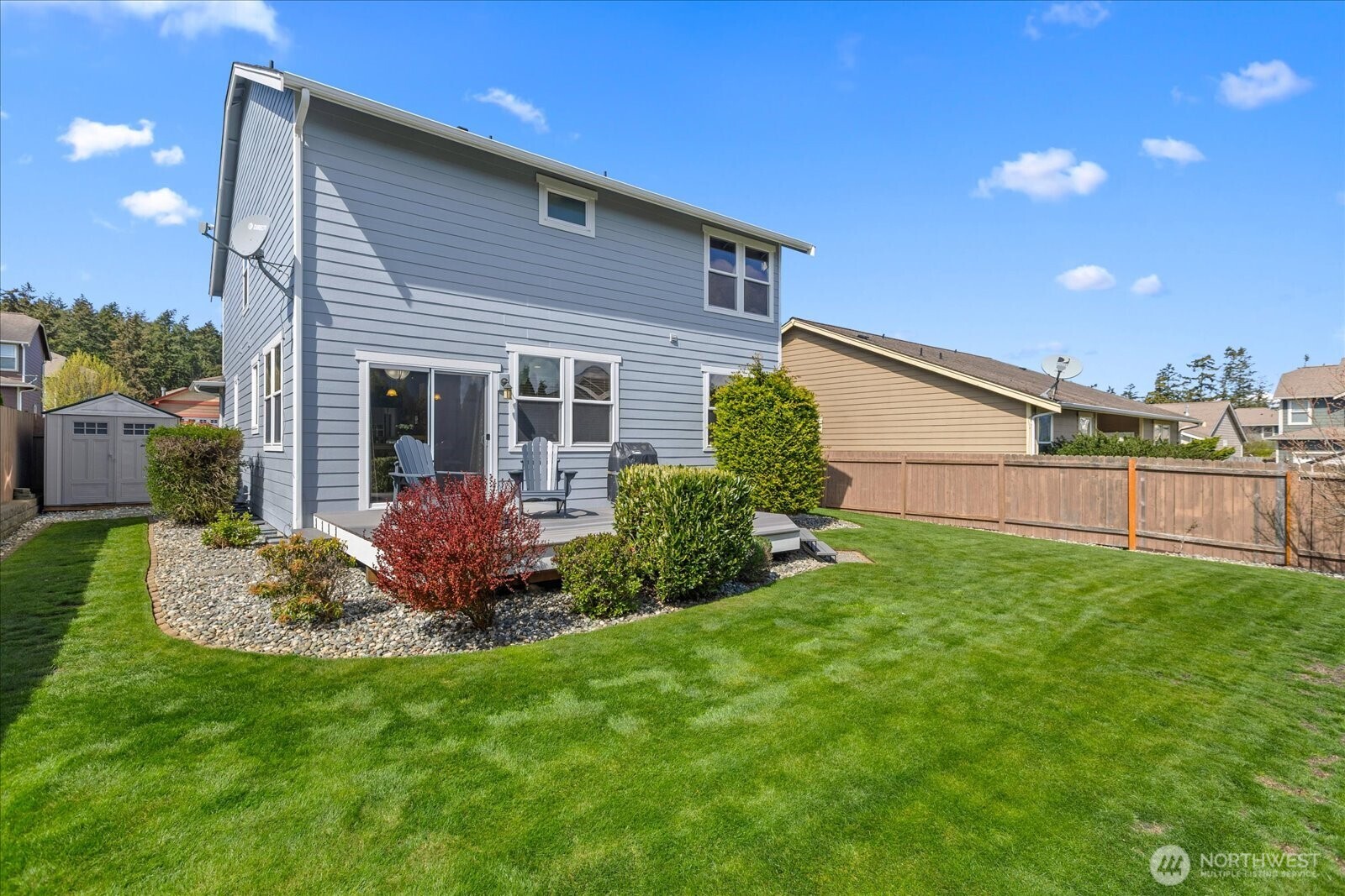 1630 SW Carnegie Street , Oak Harbor, WA 98277