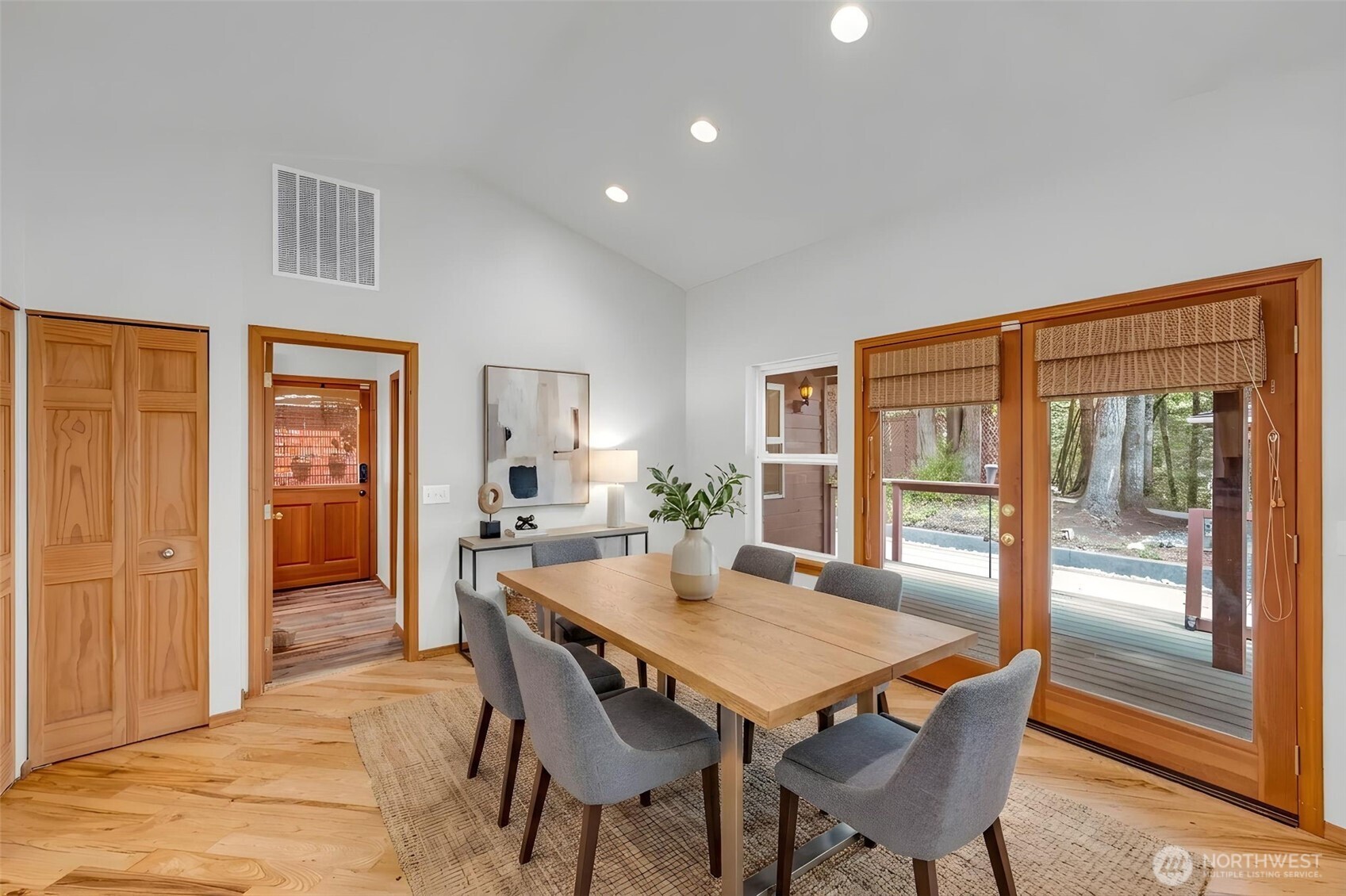 1038 NE Blue Ridge Drive , Poulsbo, WA 98370