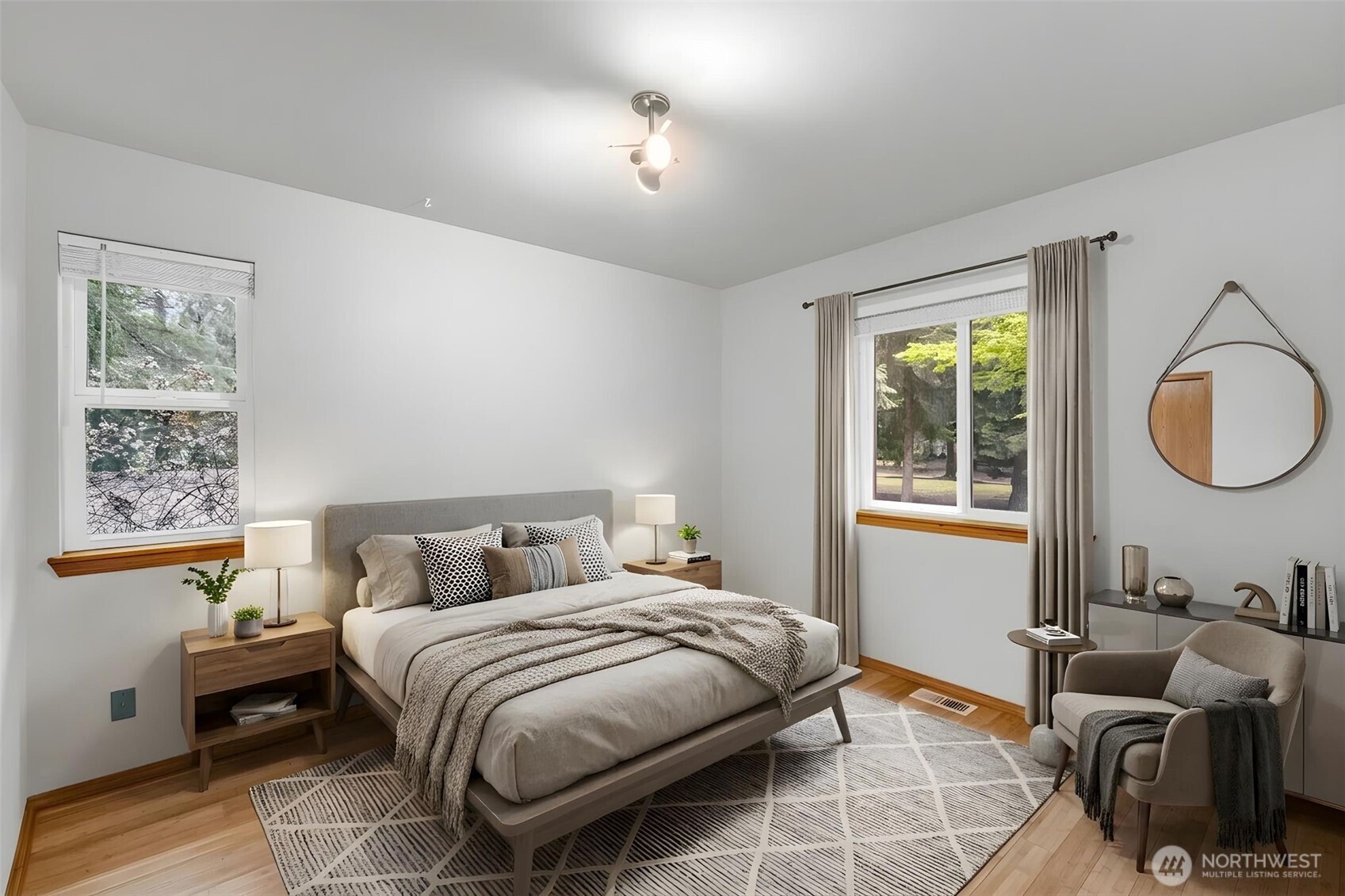 1038 NE Blue Ridge Drive , Poulsbo, WA 98370