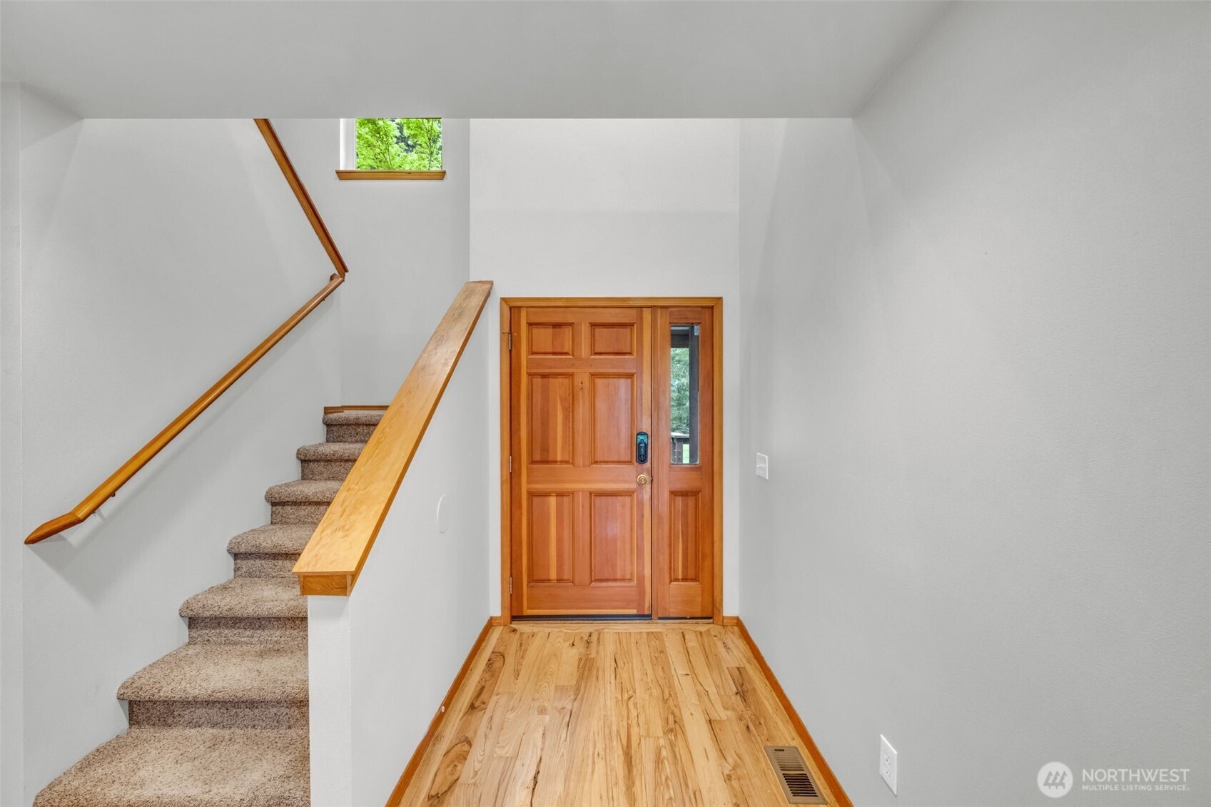 1038 NE Blue Ridge Drive , Poulsbo, WA 98370