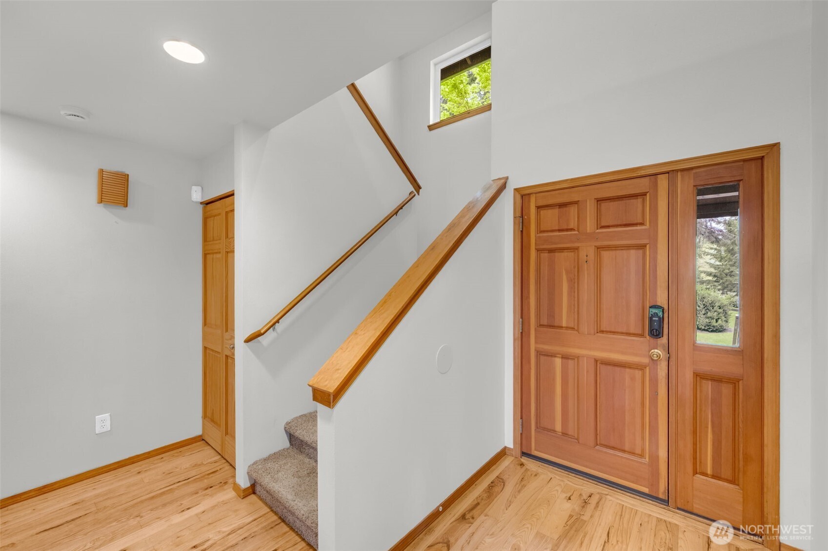 1038 NE Blue Ridge Drive , Poulsbo, WA 98370