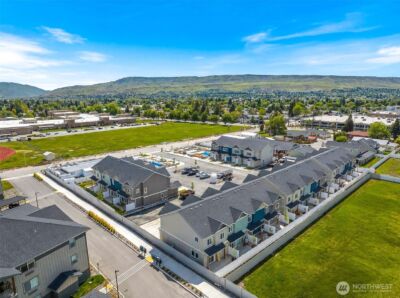 1075 Red Apple Road #C10, Wenatchee, WA 98801 - Photo 1