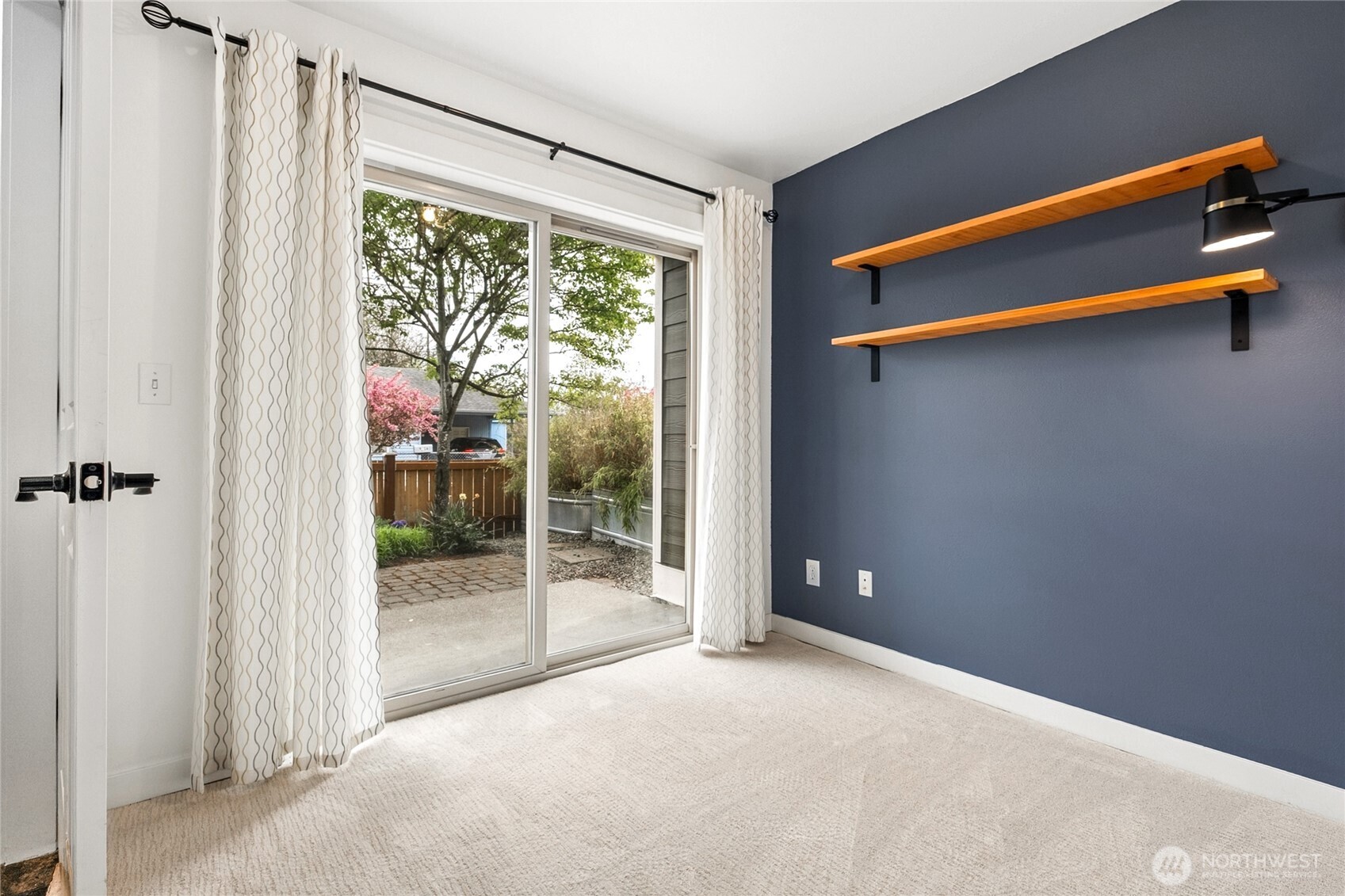 9011 46th Avenue S #B, Seattle, WA 98118