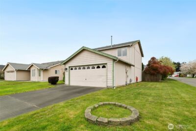 20121 12th Avenue E, Spanaway, WA 98387 - Photo 2