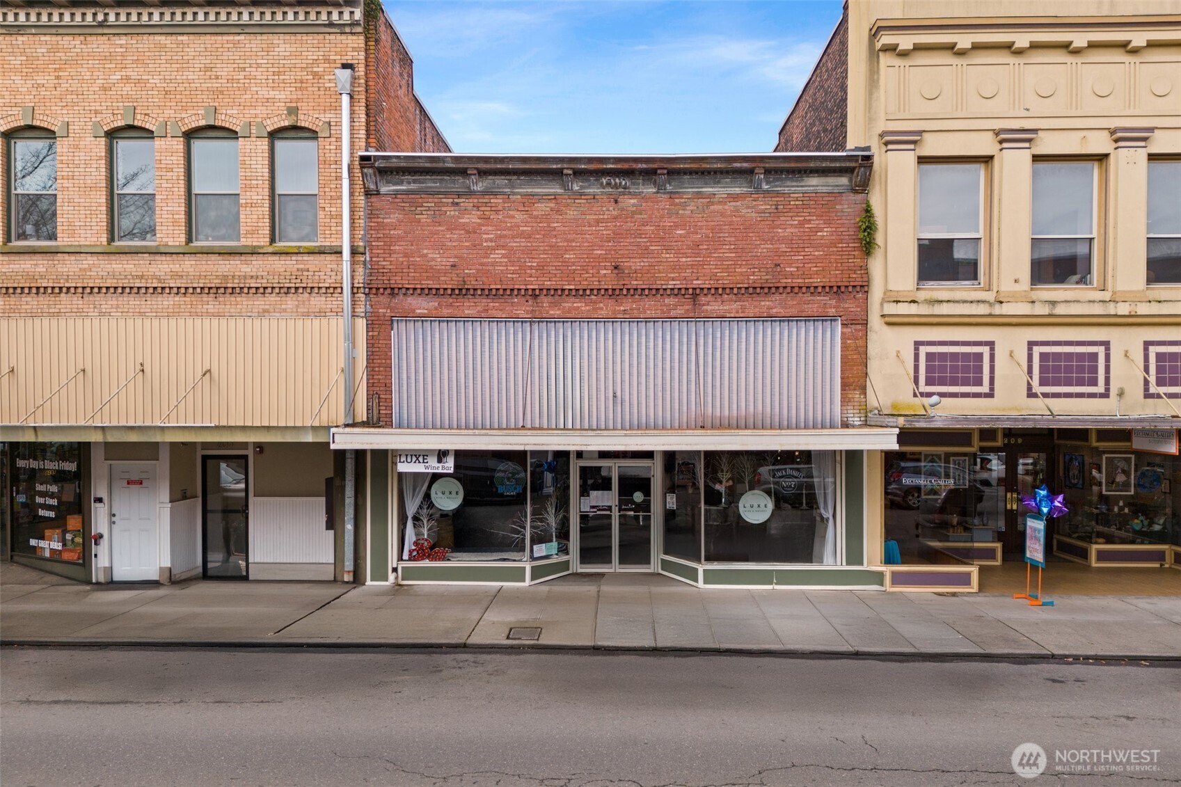 207 N Tower Avenue , Centralia, WA 98531-9853
