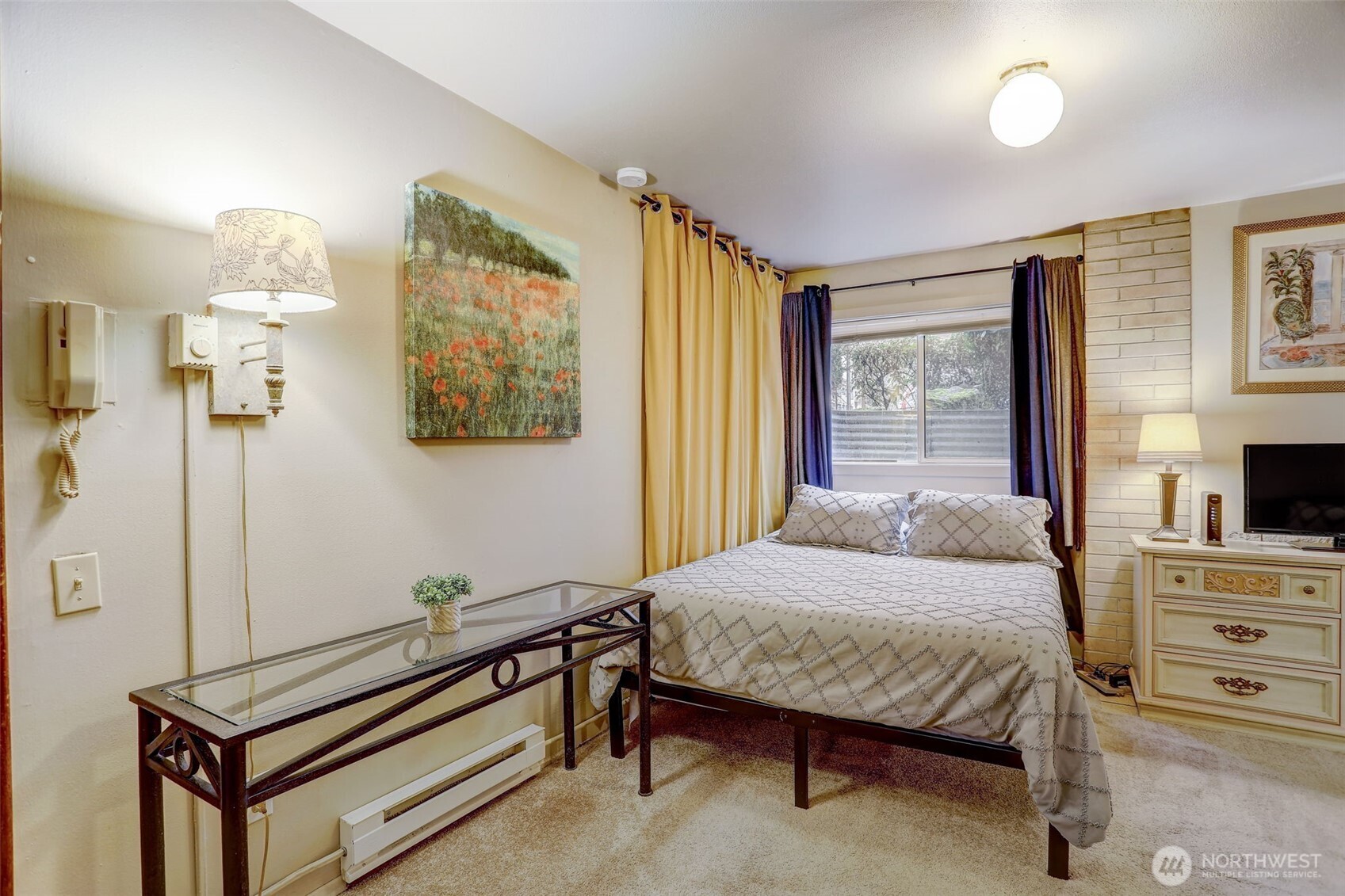 403 E Thomas Street #1-9, Seattle, WA 98102