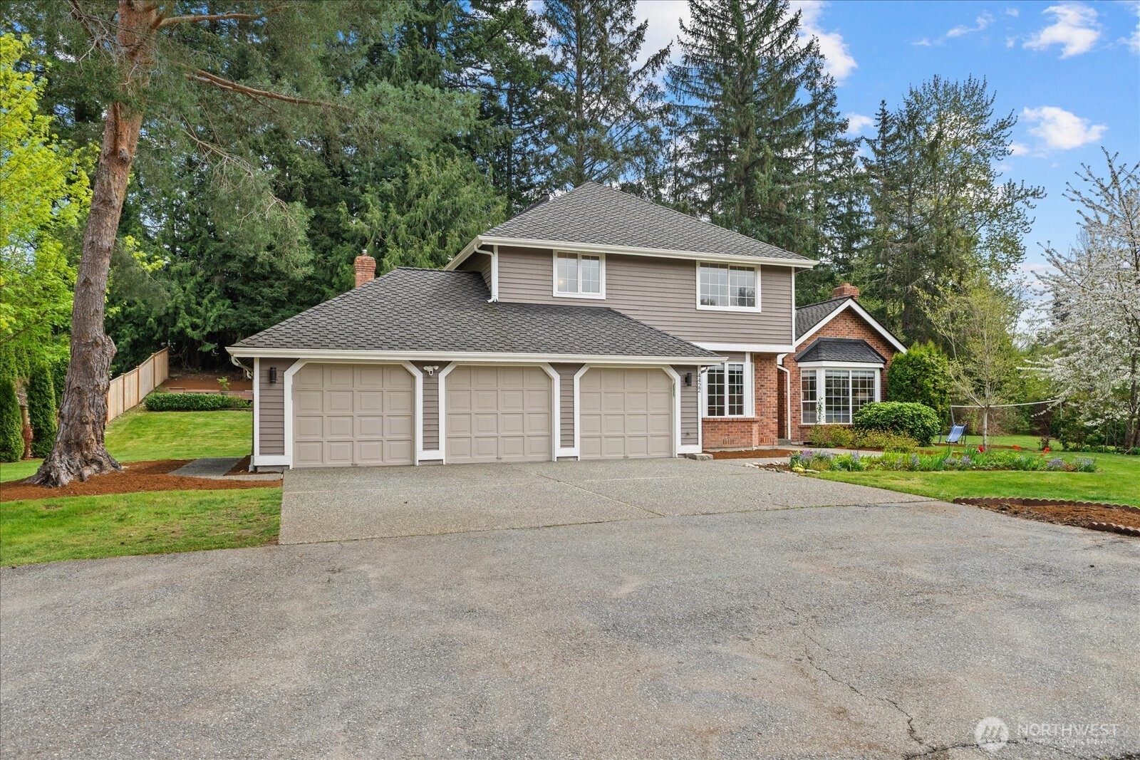 4422 238th Place SE, Sammamish, WA 98029
