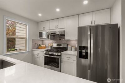 216 167th Place NE, Bellevue, WA 98008-4520 - Photo 19