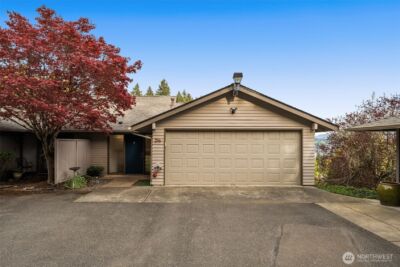216 167th Place NE, Bellevue, WA 98008-4520 - Photo 2