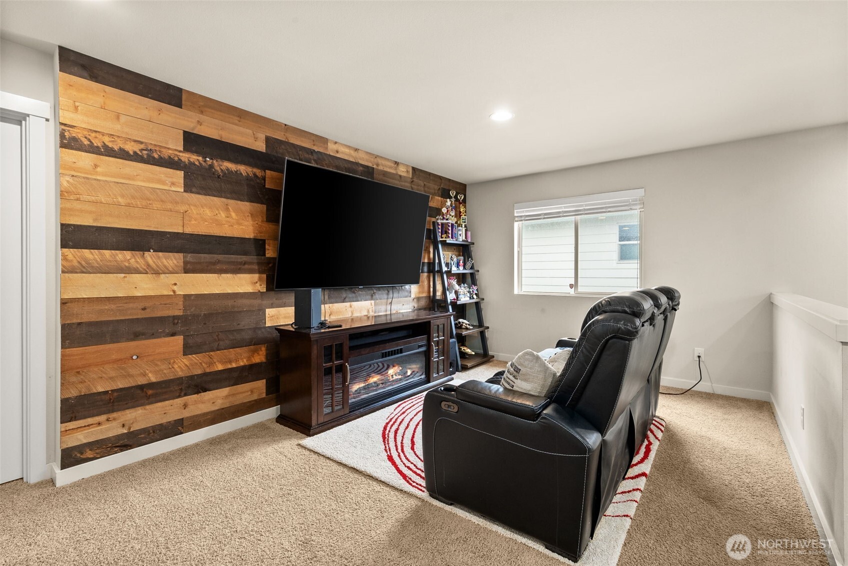 351 S Sergeant Street , Buckley, WA 98321