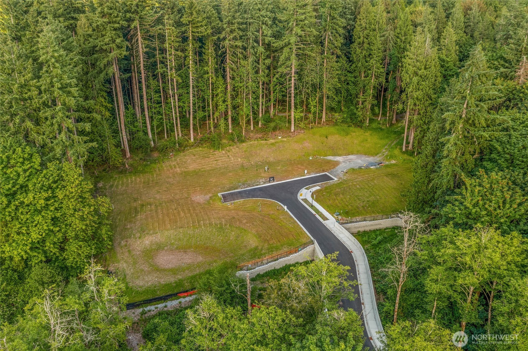 21093 SE 80th Street , Issaquah, WA 98027