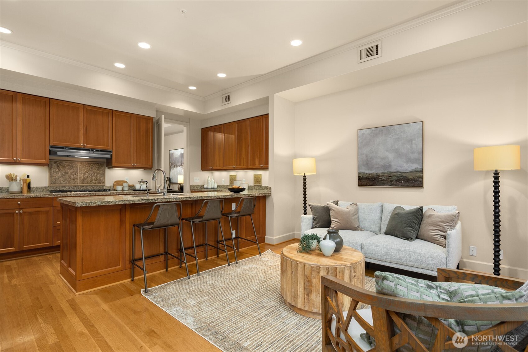 111 W Comstock Street #111, Seattle, WA 98119