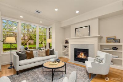 111 W Comstock Street #111, Seattle, WA 98119 - Photo 4