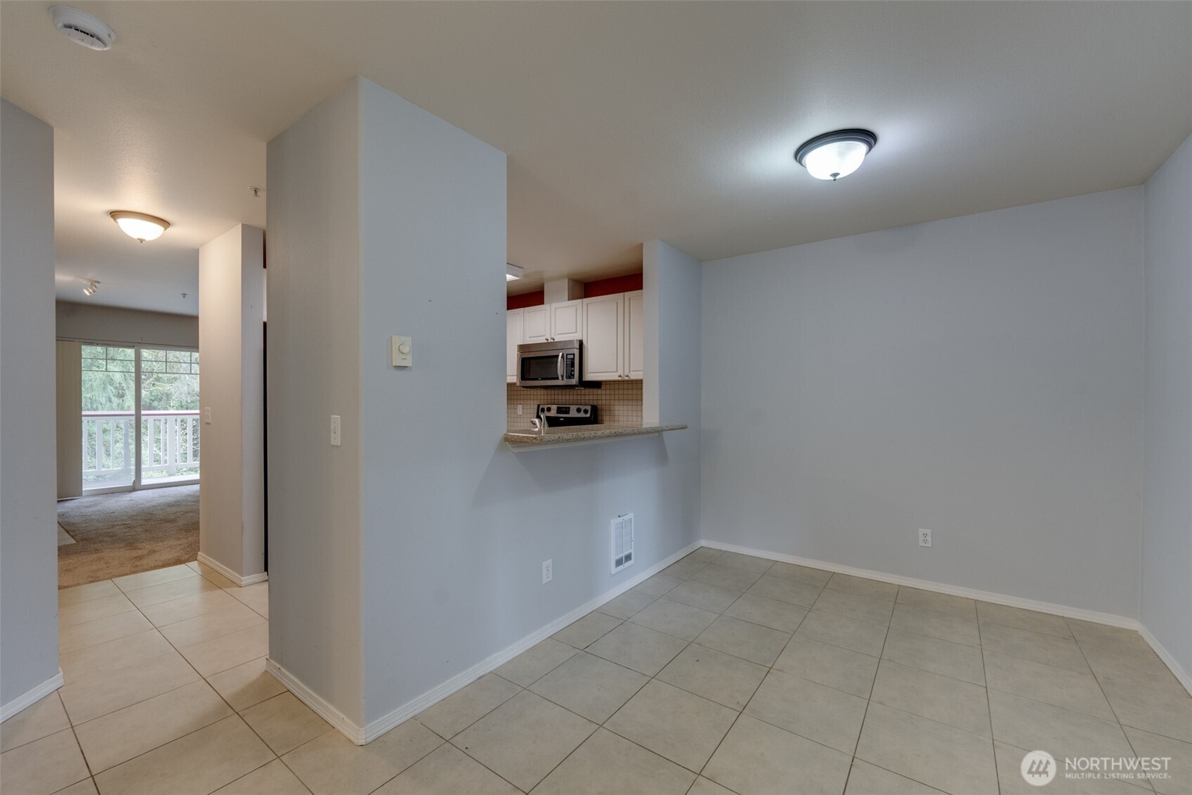 18501 SE Newport Way #K245, Issaquah, WA 98027-9099