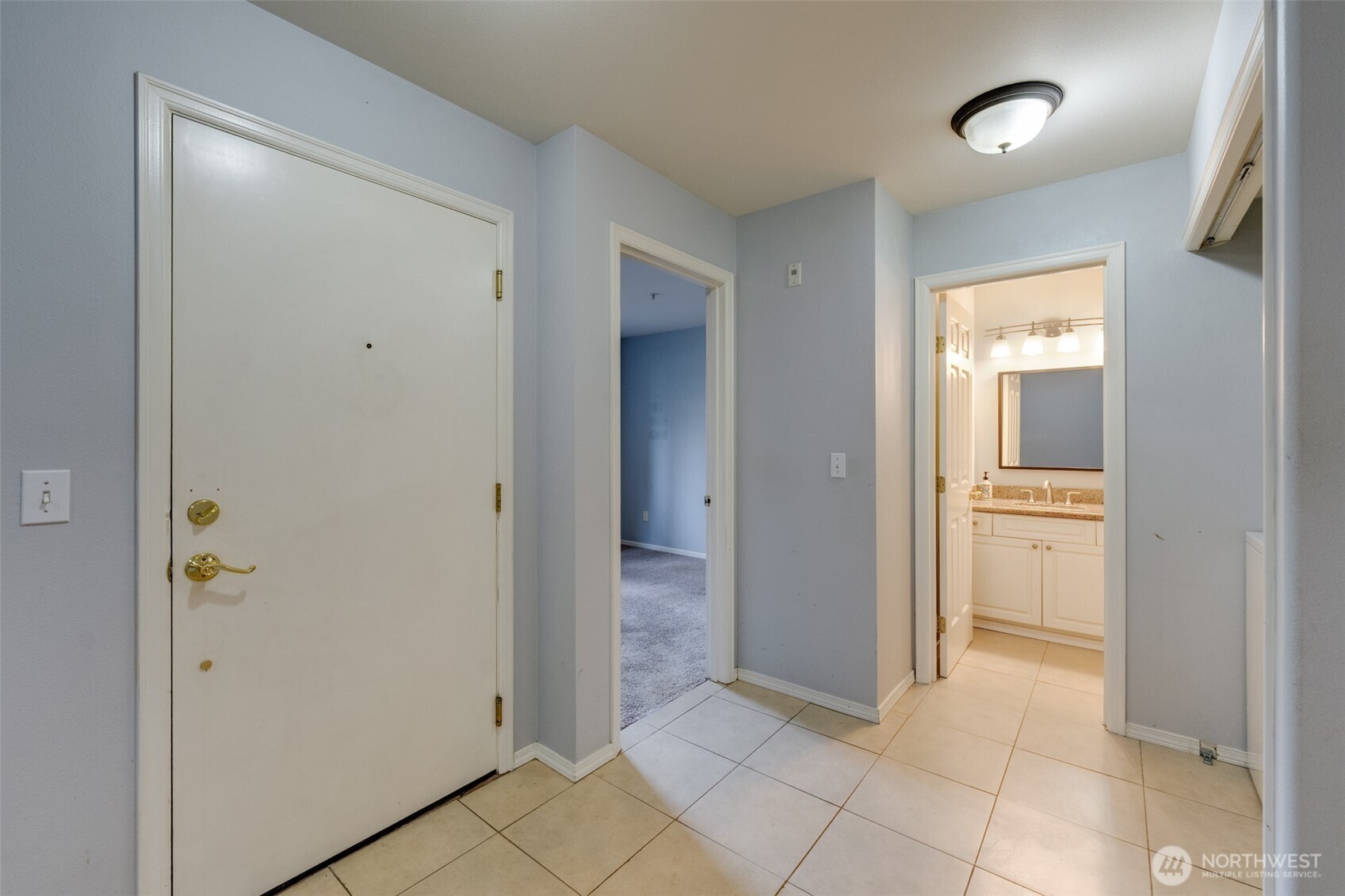 18501 SE Newport Way #K245, Issaquah, WA 98027-9099