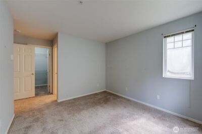 18501 SE Newport Way #K245, Issaquah, WA 98027-9099 - Photo 24
