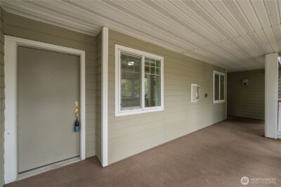 18501 SE Newport Way #K245, Issaquah, WA 98027-9099 - Photo 37