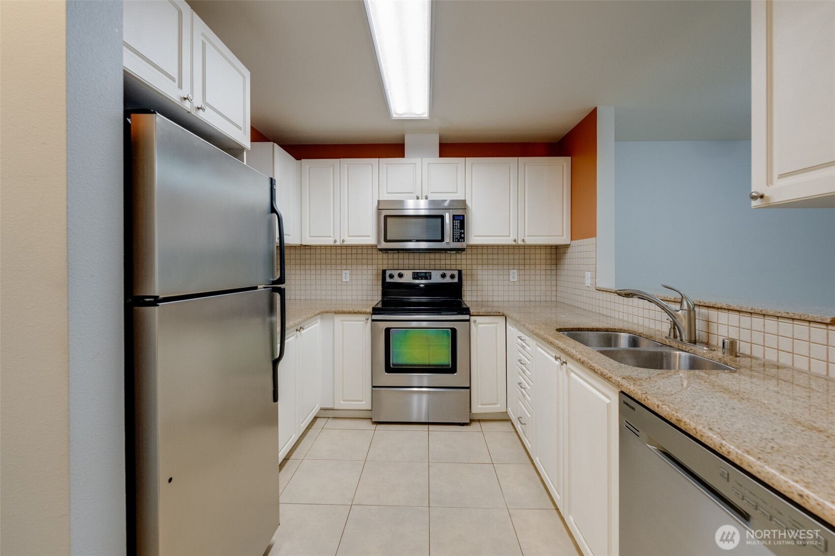 18501 SE Newport Way #K245, Issaquah, WA 98027-9099