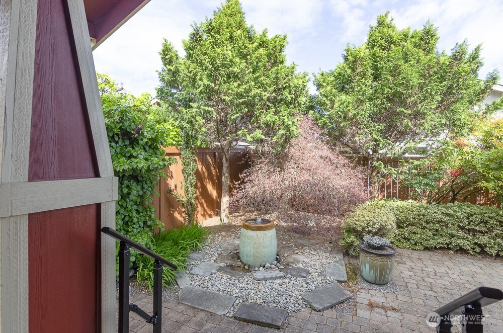 4316 Harstene Street NE, Lacey, WA 98516