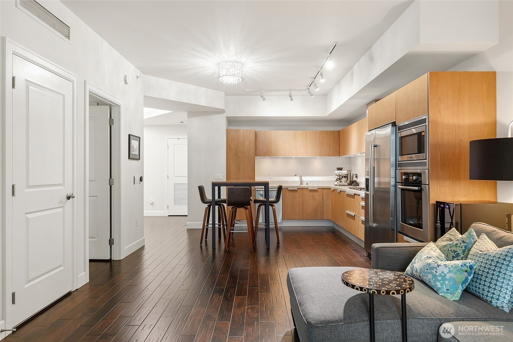 1920 4th Avenue #509, Seattle, WA 98101