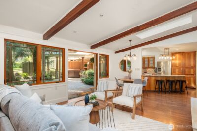 16 Bridlewood Circle , Kirkland, WA 98033 - Photo 12