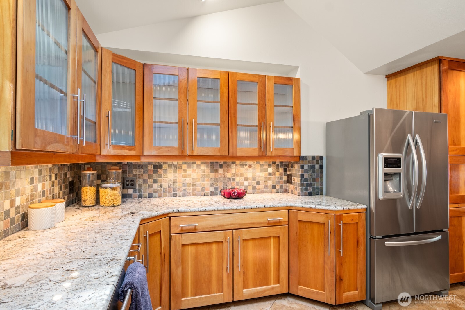 16 Bridlewood Circle , Kirkland, WA 98033