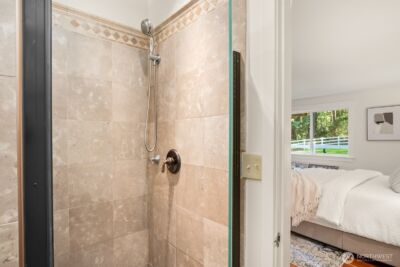 16 Bridlewood Circle , Kirkland, WA 98033 - Photo 26
