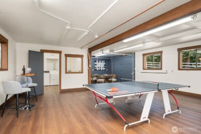 16 Bridlewood Circle , Kirkland, WA 98033 - Photo 32
