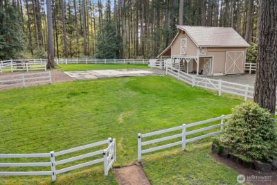 16 Bridlewood Circle , Kirkland, WA 98033 - Photo 4