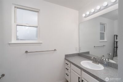 1814 N 30th Street , Mount Vernon, WA 98273-8911 - Photo 15
