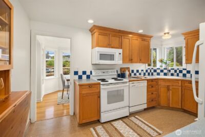 4333 SW Hudson Street , Seattle, WA 98116 - Photo 15