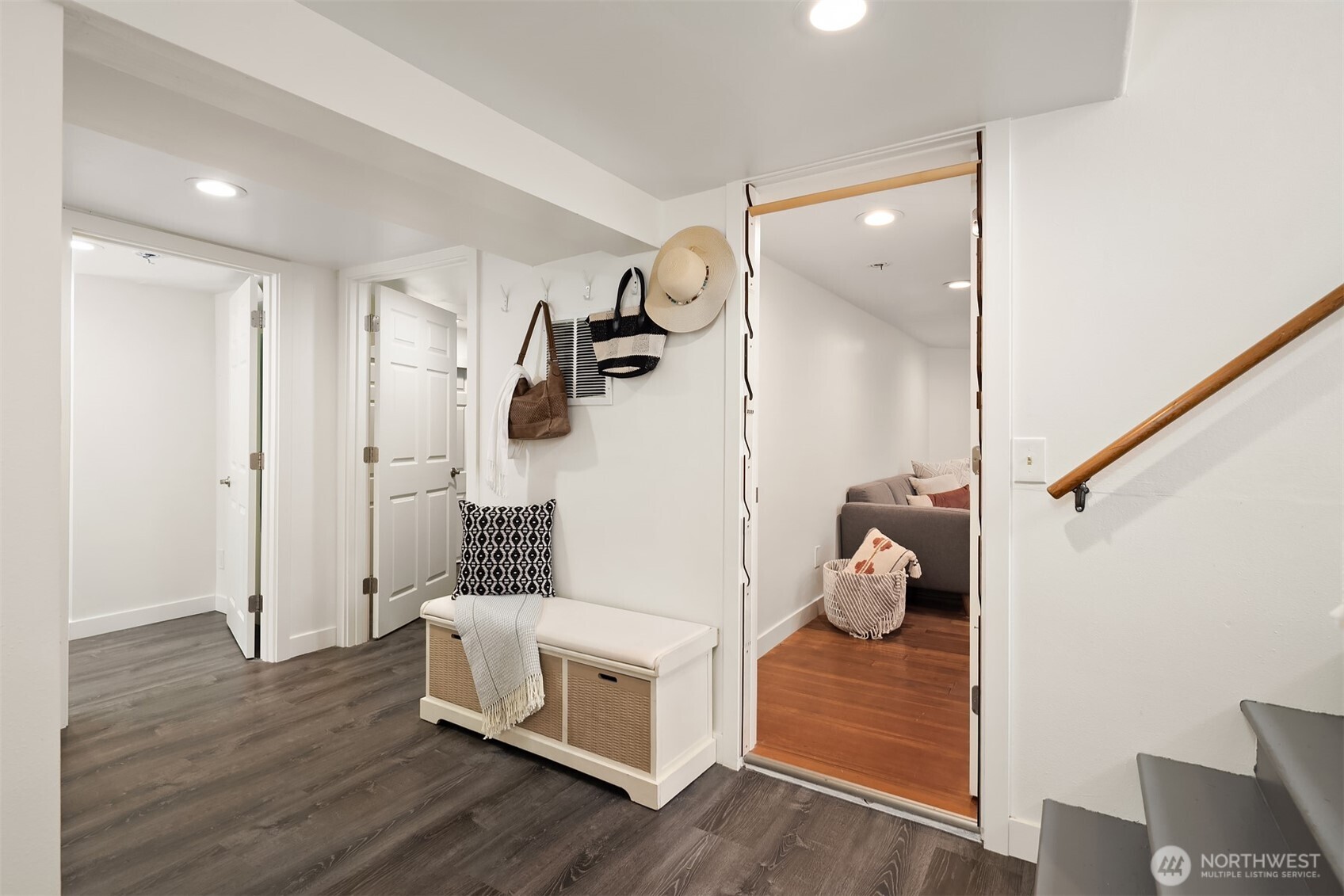 4333 SW Hudson Street , Seattle, WA 98116