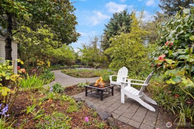 4333 SW Hudson Street , Seattle, WA 98116 - Photo 4