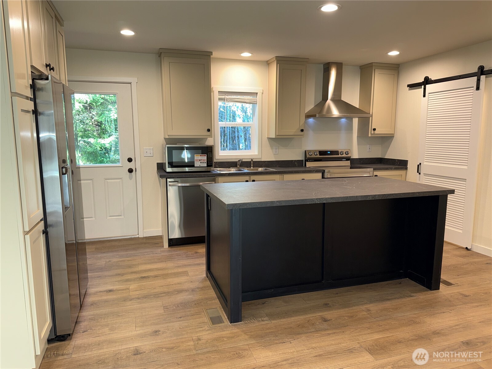 20405 Crane Place , Ocean Park, WA 98640