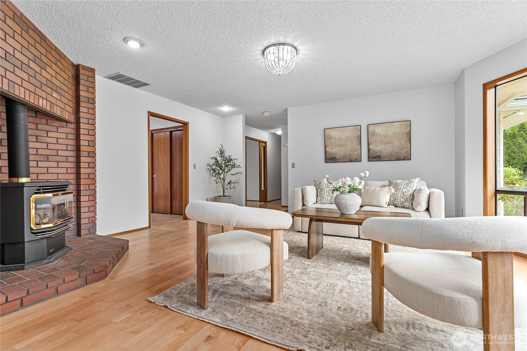 1704 Village Drive , Lynden, WA 98264
