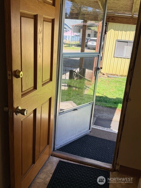 302 Monroe Street , Ryderwood, WA 98581-9731