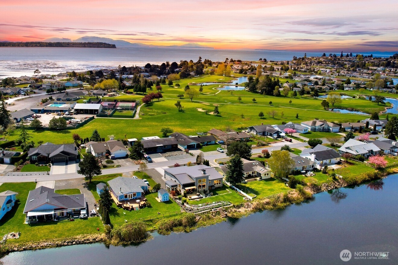 8248 Cowichan Road , Blaine, WA 98230