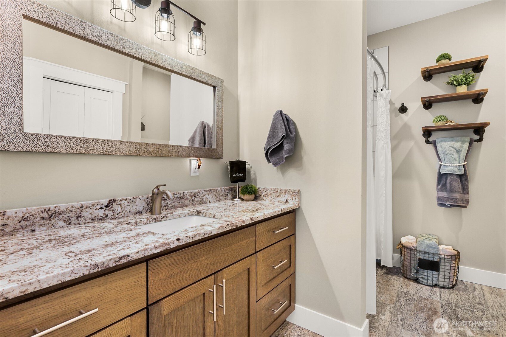 8248 Cowichan Road , Blaine, WA 98230