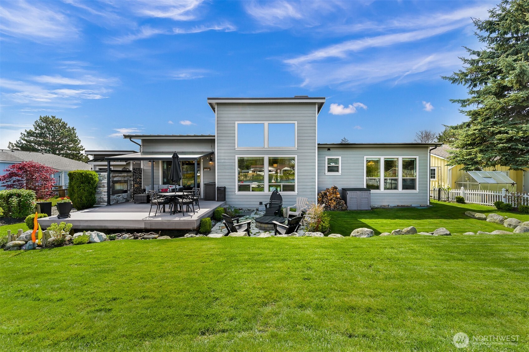 8248 Cowichan Road , Blaine, WA 98230