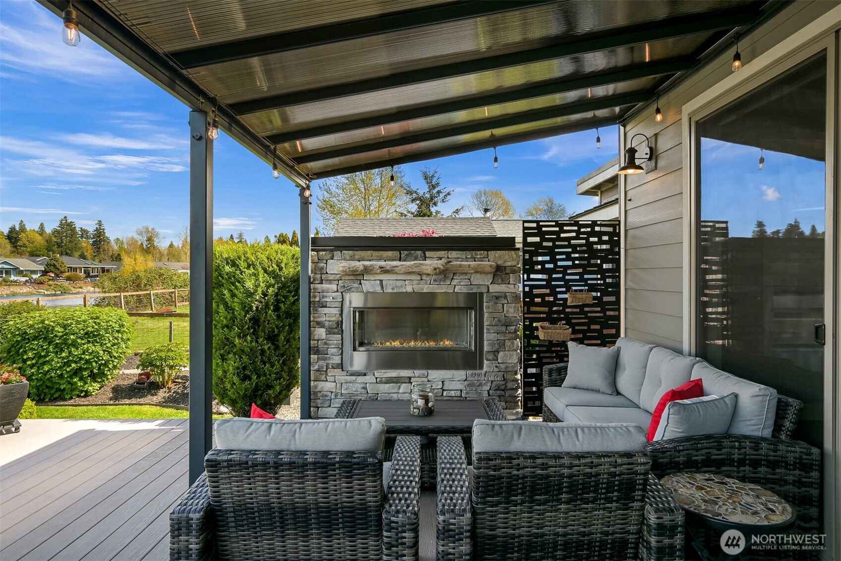 8248 Cowichan Road , Blaine, WA 98230