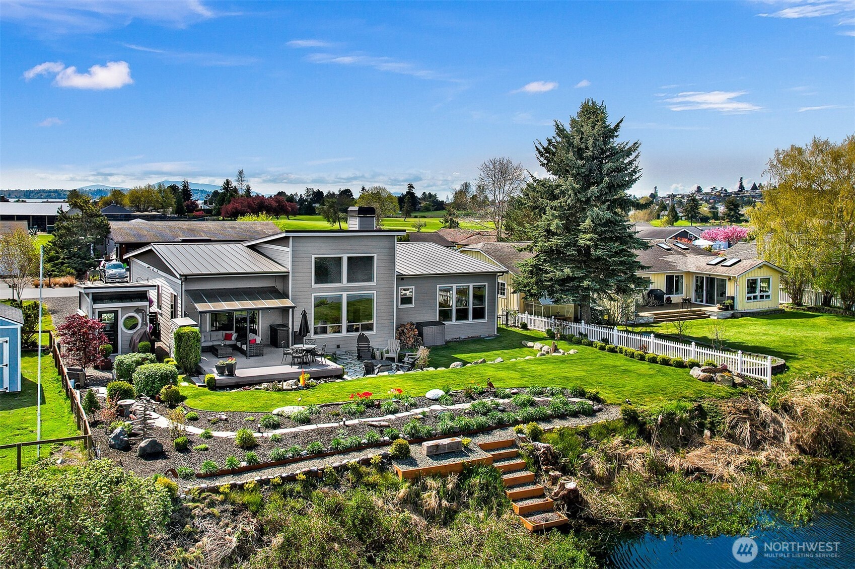8248 Cowichan Road , Blaine, WA 98230
